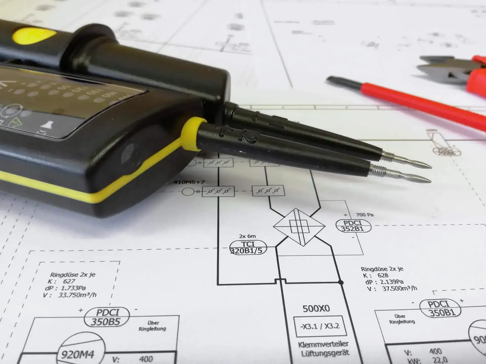 Get your EICR certificate Stepney in Stepney